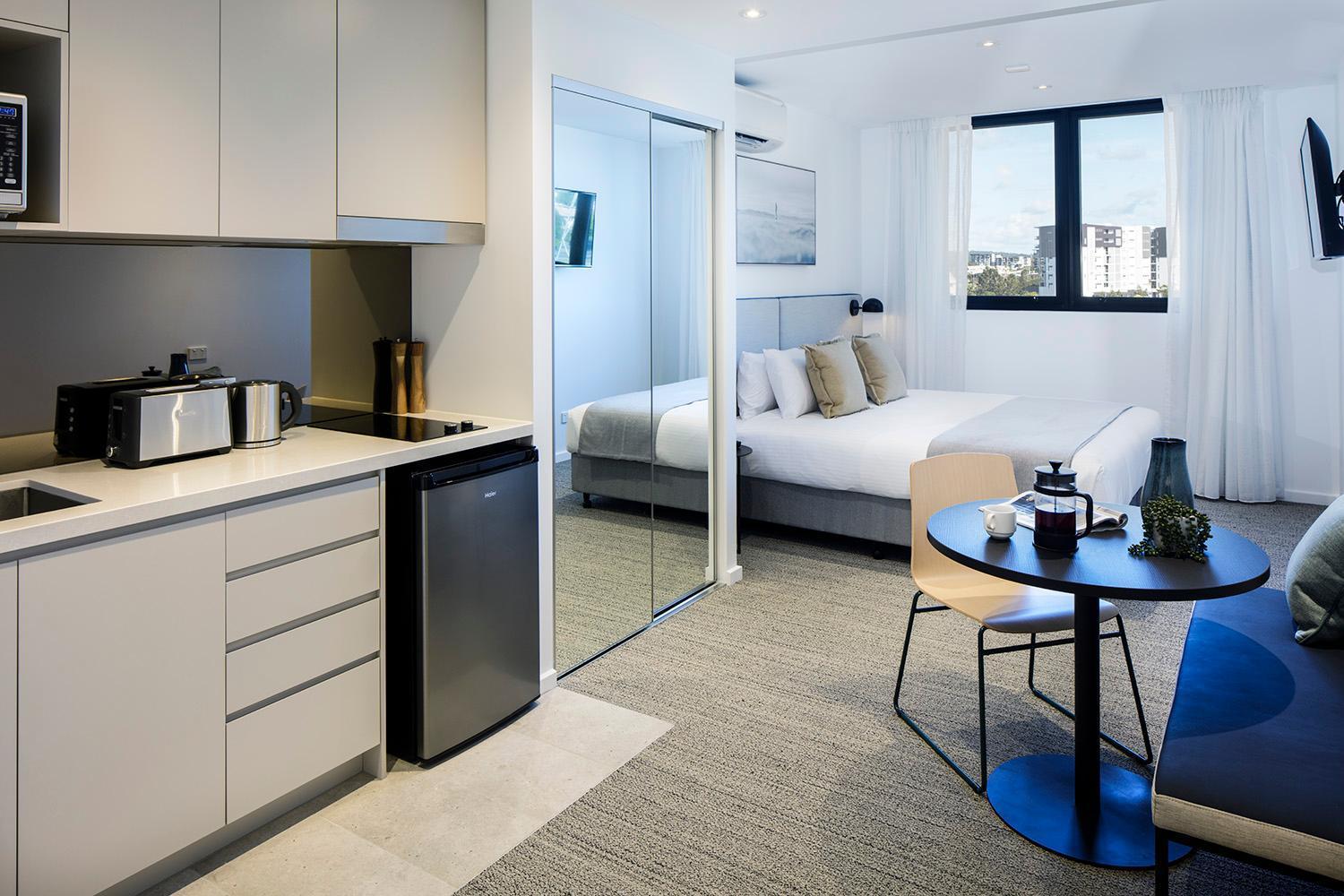 Quest Robina Aparthotel Gold Coast Exterior photo
