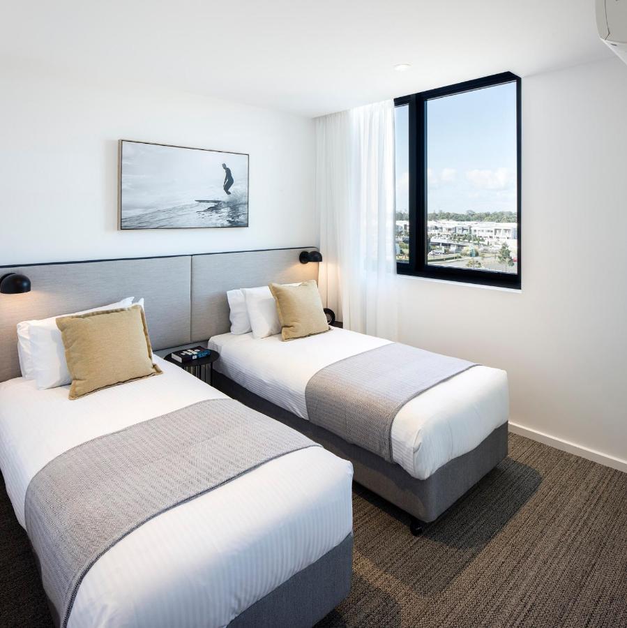 Quest Robina Aparthotel Gold Coast Exterior photo