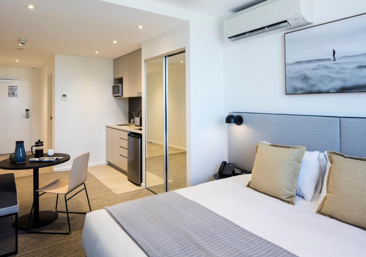 Quest Robina Aparthotel Gold Coast Exterior photo