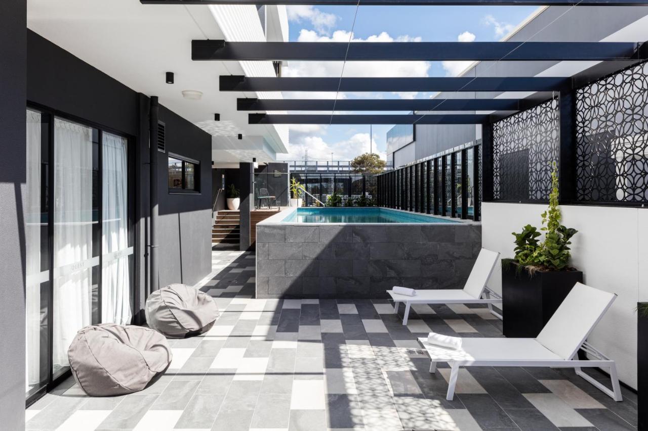 Quest Robina Aparthotel Gold Coast Exterior photo